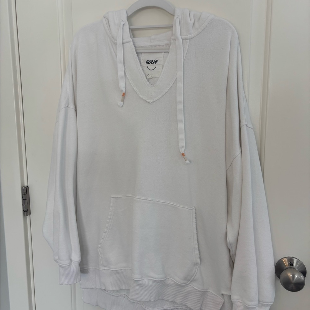 Aerie White V-Neck Hoodie Sweatshirt - Picture 3 of 7